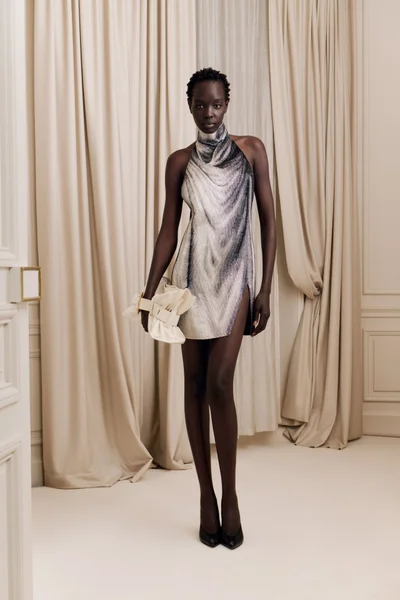 Look 27